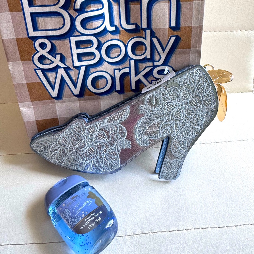 Bath & Body Works Disney Princess Cinderella Coin Purse